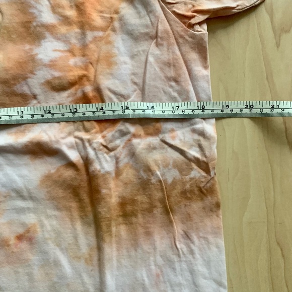 ICE DYE TSHIRT - Picture 5 of 6